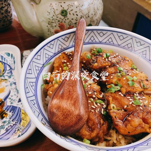 黑暗女神官详解:摩卡与塔勒泰的兑换系统与任务奖励