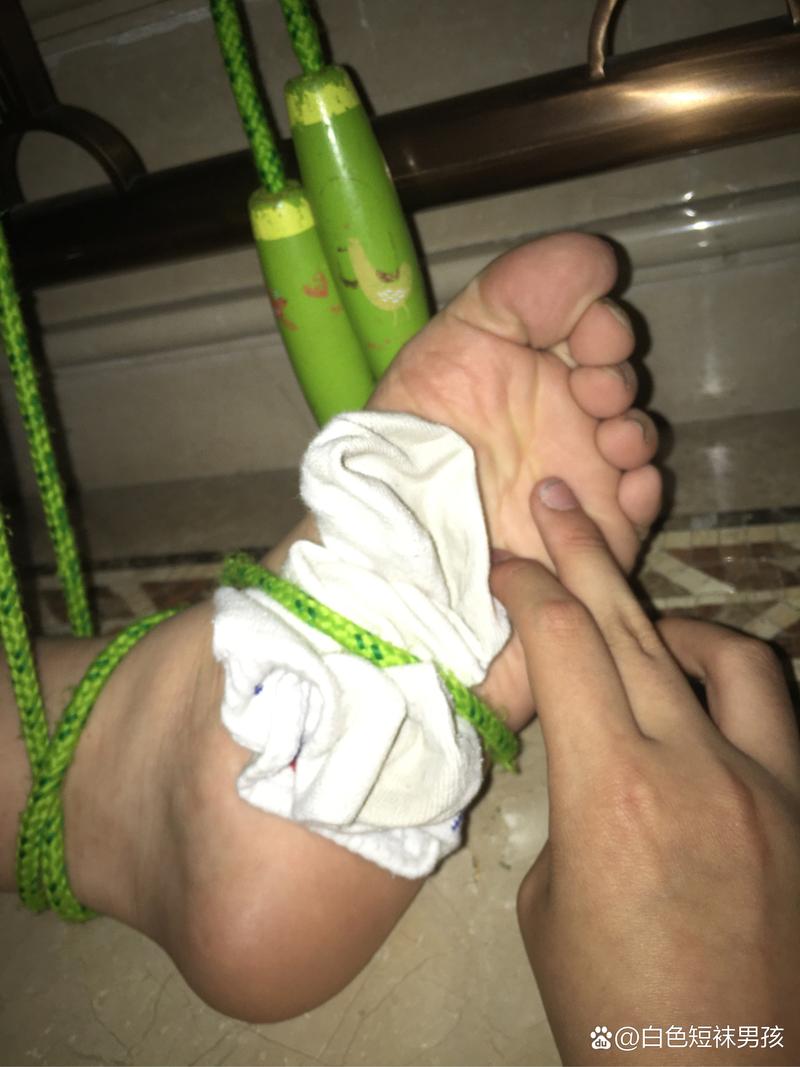 输了让同学玩全部位置,这样惩罚够 吗?